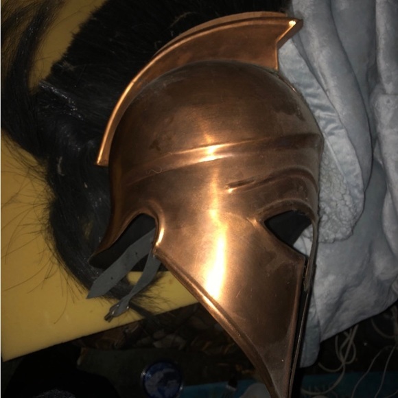 Full size real heavy spartan helmet w horse hair - Picture 2 of 3